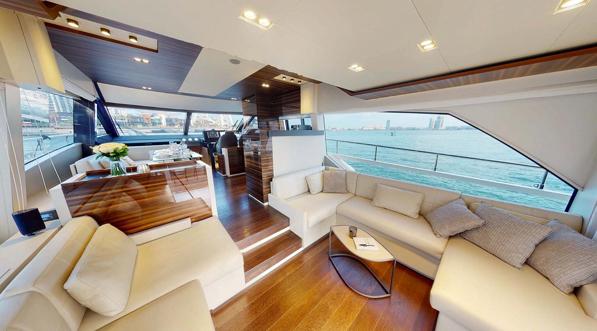 Аренда моторной яхты Ferretti 670 Bella 4 в Дубае, ОАЭ
